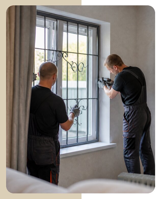 Профессиональная установка внутренних решеток в Петергофе